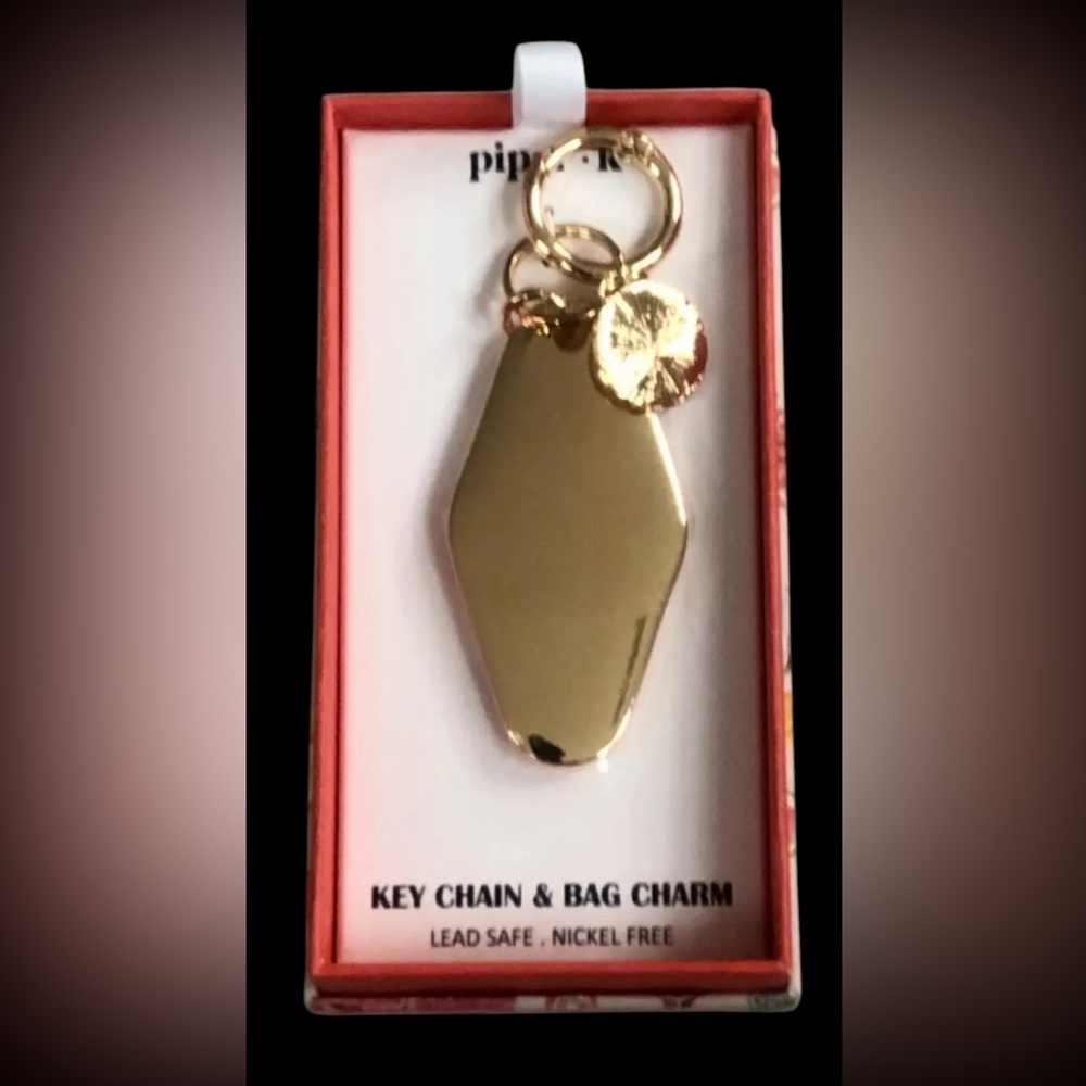 PIPER K Retro Style Motel Hotel Key La Dolce Vida Citrus Keychain Bag Charm NWT - Picture 8 of 10